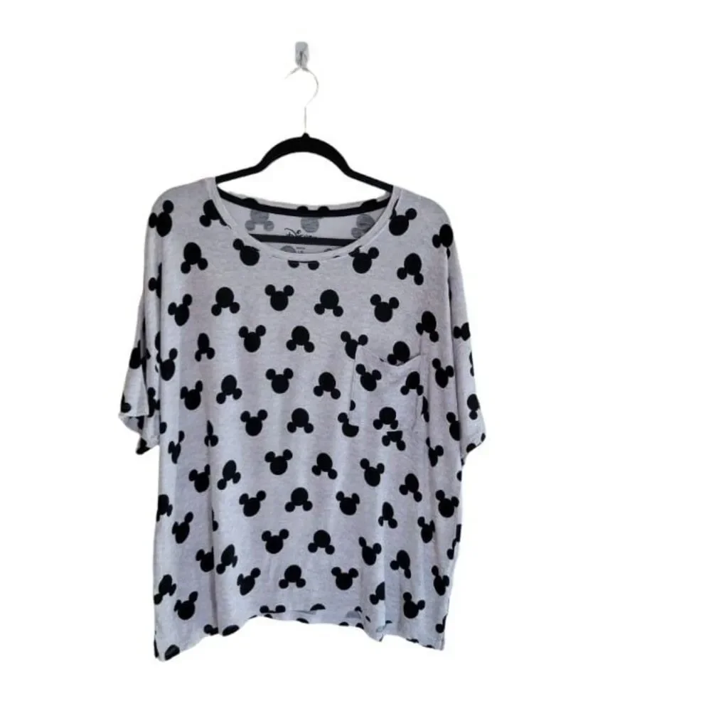 Disney Womens PJ Set Grey L 2 Pc Mickey Mouse Soft Comfy Sleep Shirt & Shorts